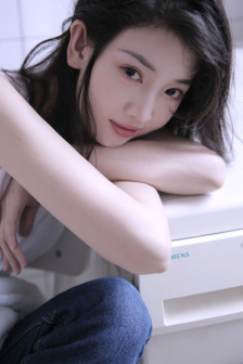 女刑警精品